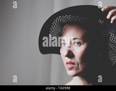 Frau mit Pamela II. Stockfoto