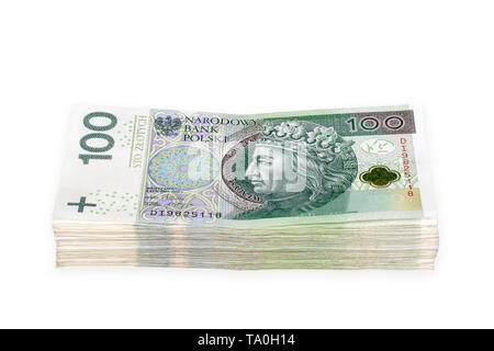 Bündel von polnischen 100 zloty Banknoten. Auf weiß isoliert. Beschneidungspfad enthalten. Stockfoto