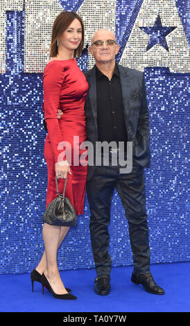 Foto muss Gutgeschrieben © Alpha Presse 079965 20/05/2019 Heather Lynn werden Hodgins Kidd und Bernie Taupin Rocketman UK Premiere Leicester Square London Stockfoto