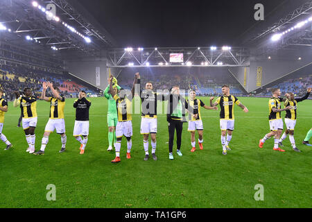 Arnheim, 21-05-2019, niederländischen Eredivisie GelreDome, Saison 2018 - 2019, Vitesse Spieler feiern den Sieg nach dem Spiel Vitesse - FC Groningen 3-1 Stockfoto