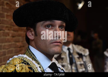 Madrid, Madrid, Spanien. 21 Mai, 2019. Spanischen matador Jose Garrido ist, bevor ein Stierkampf in der Stierkampfarena Las Ventas in der 2019 San Isidro Festival in Madrid gesehen. Credit: Jorge Sanz/SOPA Images/ZUMA Draht/Alamy leben Nachrichten Stockfoto