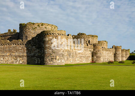 Beaumaris ANGLESEY Wales 12. Mai 2019 13./14. Jahrhunderts Beaumaris Castle Stockfoto