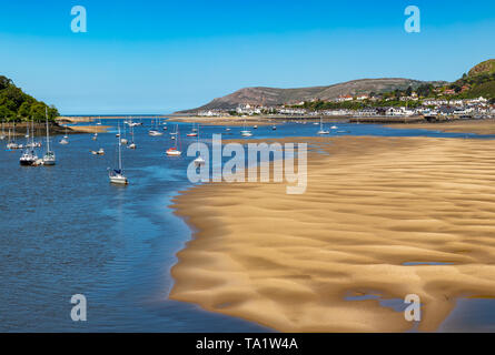 Conwy Wales die Mündung des Flusses Conwy bei Ebbe Mai 12, 2019 Stockfoto