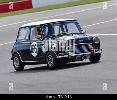 Niall Murray, Niall McFadden, Morris Mini Cooper S, U2 TC Trophäe für Pre 66 unter zwei Liter Tourenwagen, Donington historische Festival, Mai 2019, Motor Stockfoto