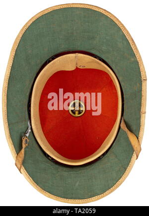 Eine tropische Helm für die Mitglieder der Luftwaffe depot Stück Historische, historische, 20. Jahrhundert, Editorial-Use - Nur Stockfoto