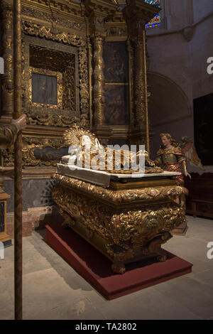 PALMA, MALLORCA, SPANIEN - 20. MAI 2019: Gotische Kathedrale La Seu Innenraum Maria Skulptur am 20. Mai 2019 im Palma, Mallorca, Balearen, Spanien. Stockfoto