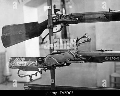 Rotwild Gewehr 66. Unten ist das jagdgewehr der Kurfürst Friedrich Wilhelm (1640-1688) aus dem Zeughaus, Berlin. Stockfoto