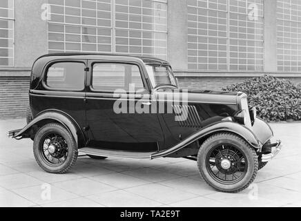 Ford Modell Y 4/21 hp Limousine. Stockfoto