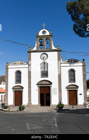 San Bartolome de Tirajana, Gran Canaria - die weiße Kirche Fassade in alten Quarte, Kanarische Inseln, Spanien Stockfoto