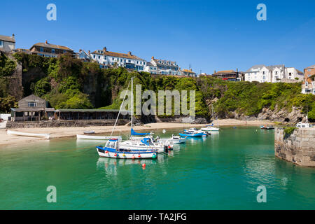 Atemberaubende Sommer Tag an Newquay Hafen an der Nordküste von Cornwall. Cornwall England UK Europa Stockfoto