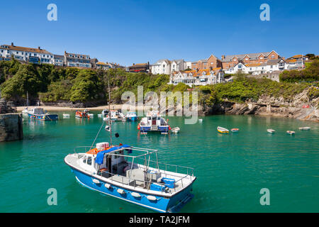 Atemberaubende Sommer Tag an Newquay Hafen an der Nordküste von Cornwall. Cornwall England UK Europa Stockfoto