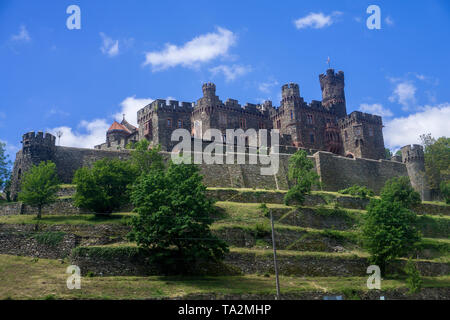 Burg Reichenstein bei Trechtingshausen, Unesco Welterbe Oberes Mittelrheintal, Rheinland-Pfalz, Deutschland Stockfoto