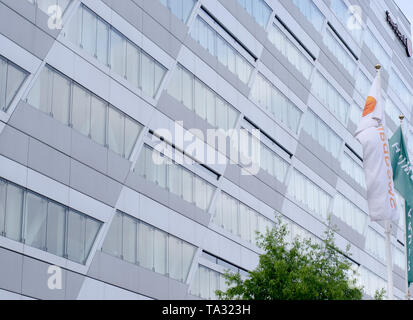 Stockholm, Schweden, 18. Mai 2019. Ein Blick von aussen auf die schwedische Bank Swedbanks Hauptsitz in Sundbyberg außerhalb von Stockholm. Stockfoto