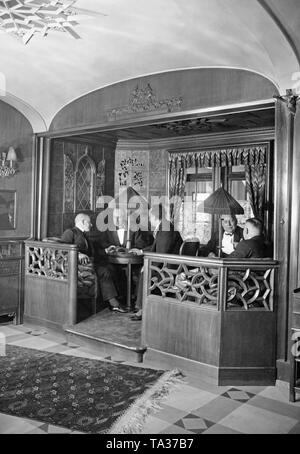 First Class Lounge an Bord der HAPAG Dampfer 'New York' kurz vor der Jungfernfahrt des Schiffes Reise. Stockfoto