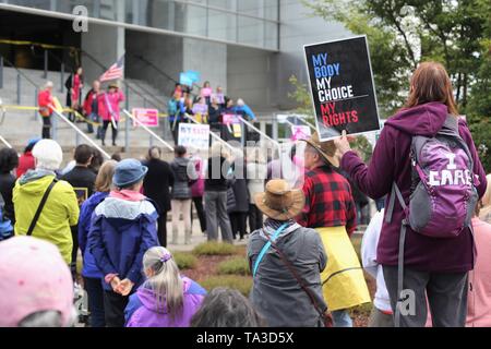 Ein Protest gegen die Abtreibung verbietet, Eugene, Oregon, USA. Stockfoto