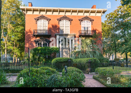 Savannah, GA - November 4, 2018: Historische Mercer-Williams Haus und Museum in Savannah, Georgia Stockfoto