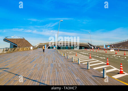 YOKOHAMA, JAPAN, Januar - 2019 - Außenansicht berühmten yokohama internationalen Passagierterminals, Yokohama, Japan Stockfoto