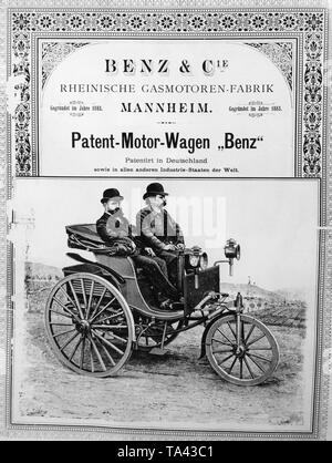 Werbung für den Benz Patent Motorwagen Nr. 3, das erste Fahrzeug, dass Benz zum Verkauf angeboten. Stockfoto