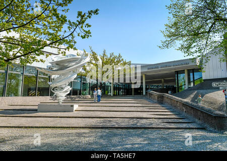 Pfarrei Museum, Kurt Schwitters, Hannover, Niedersachsen, Deutschland, Sprengel-Museum, Kurt-Schwitters-Platz, Niedersachsen, Deutschland Stockfoto