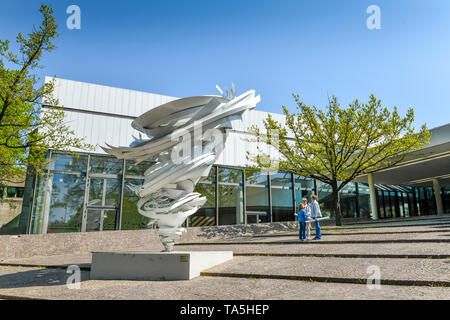 Pfarrei Museum, Kurt Schwitters, Hannover, Niedersachsen, Deutschland, Sprengel-Museum, Kurt-Schwitters-Platz, Niedersachsen, Deutschland Stockfoto