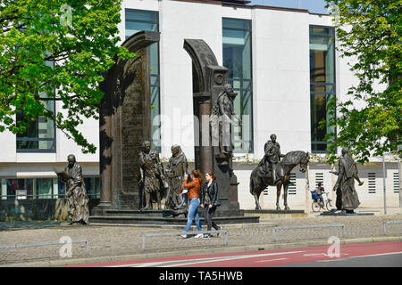 Denkmal der Göttinger Sieben, Platz der Göttinger Sieben, Hannover, Niedersachsen, Deutschland, Denkmal der Göttinger Sieben, Platz der Göttinger Sieb Stockfoto