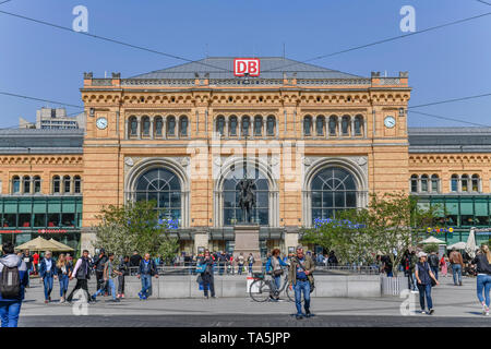 Hauptbahnhof, Ernst August, Hannover, Niedersachsen, Deutschland, Hauptbahnhof, Ernst-August-Platz, Niedersachsen, Deutschland Stockfoto