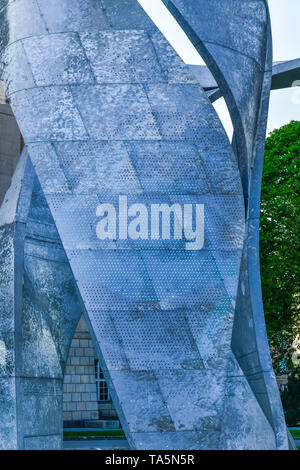 Das von Daniel Libeskind culpture' 'Tragfläche'' vor dem Siemens Verwaltungsgebäude, Rohr Dam, Siemensstadt, Spandau, Berlin, Deutschland', Skulptur von Da Stockfoto