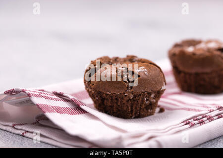 Köstliche Dessert mit einem verschwommenen Hintergrund. Mafins Stockfoto