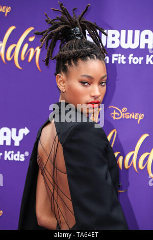 Hollywood, Vereinigte Staaten. 21 Mai, 2019. HOLLYWOOD, LOS ANGELES, Kalifornien, USA - 21. Mai: Sänger Willow Smith kommt bei der Weltpremiere von Disneys "Aladdin" am El Capitan Theatre am 21. Mai 2019 in Hollywood, Los Angeles, Kalifornien, USA. (Foto von Xavier Collin/Image Press Agency) Quelle: Bild Presse Agentur/Alamy leben Nachrichten Stockfoto