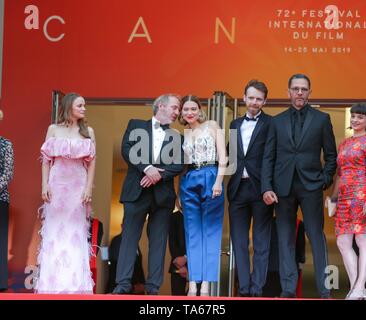 Cannes, Frankreich. 22. Mai, 2019. Sara Forestier, Arnaud Desplechin, Lea Seydoux, Antoine Reinartz, Roschdy Zem, 2019 Credit: Allstar Bildarchiv/Alamy leben Nachrichten Stockfoto