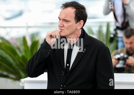 Cannes. 22. Mai, 2019. Quentin Tarantino AUF EINMAL. IN HOLYWOOD Photocall während der 2019 Cannes Film Festival am 22.Mai 2019 im Palais des Festivals in Cannes, Frankreich. (Credit: Lyvans Boolaky/Image Space/Medien Punch)/Alamy leben Nachrichten Stockfoto