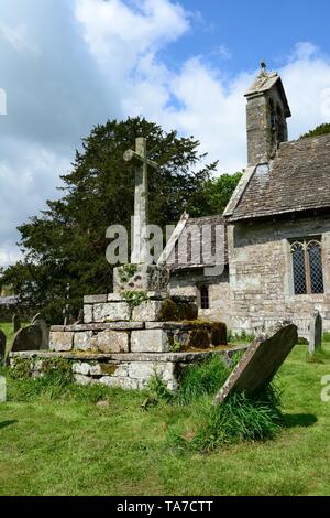 Predigt Kreuz am St Aeddans Kirche Bettws Newydd Monmouthshire Stockfoto