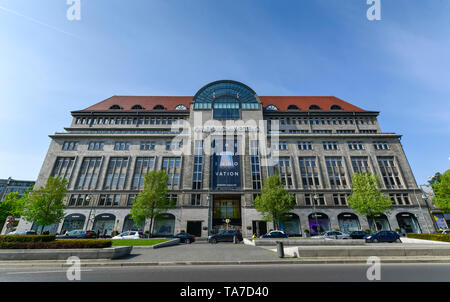 KaDeWe, Tauentzienstraße, der Schönheit der Berge, Berlin, Deutschland, Tauentzienstraße, Schöneberg, Deutschland Stockfoto