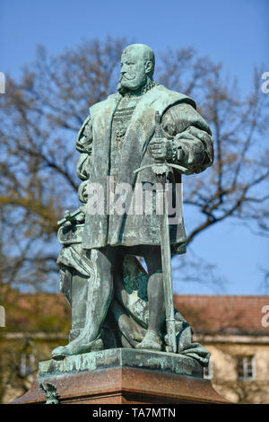 Denkmal Kurfürst Joachim II., Reformation, Altstadt, Spandau, Berlin, Deutschland, Denkmal Kurfürst Joachim II., Reformationsplatz, Altstadt, English Stockfoto