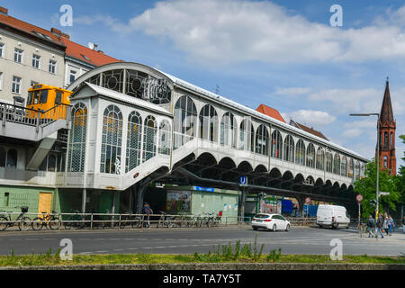 U-Bahn, Görlitzer Bahnhof, Kreuzberg, Berlin, Deutschland, U-Bahn, Görlitzer Bahnhof, Kreuzberg, Deutschland Stockfoto
