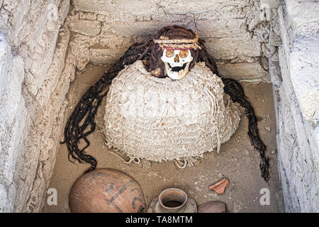 Mumien in Chauchilla Friedhof (Cementerio de Chauchilla), in den 1920er Jahren entdeckt. Nasca, Abteilung für Ica, Peru. Stockfoto