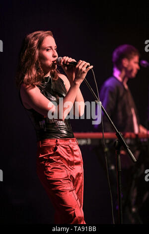 Alice Merton präsentiert ihr erstes Debütalbum 'MINT' im Auditorium Parco della Musica in Rom. Stockfoto