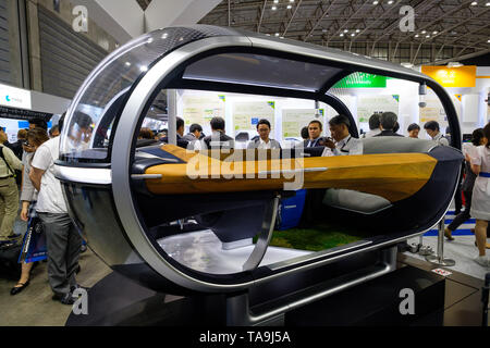 Mittwoch. 23 Mai, 2019. Japans Autobauer Asahi Kasai's zeigt Unternehmen Konzept namens "AKXY POD auf der Automotive Engineering Messe 2019 in Yokohama, Vorort von Tokio am Mittwoch, 23. Mai 2019. Japanische Autohersteller, teile Entscheidungsträger und Elektronik Hersteller ihre neuesten Technologien zu einem dreitägigen Veranstaltung ausgestellt. Mai 23, 2019 Credit: Nicolas Datiche/LBA/Alamy leben Nachrichten Stockfoto