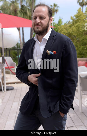 Cannes, Frankreich. 22. Mai, 2019. 72. Filmfestival in Cannes 2019, Fotoshooting Film: ''˜ Il Traditore' dargestellt: Fausto Russo Alesi Credit: Unabhängige Fotoagentur/Alamy leben Nachrichten Stockfoto