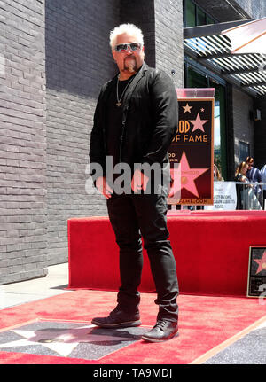 Los Angeles, USA. 22. Mai, 2019. Restaurateur Guy Fieri nimmt an seinem Hollywood Walk of Fame Star Zeremonie in Los Angeles, USA, 22. Mai 2019. Credit: Zhao Hanrong/Xinhua/Alamy leben Nachrichten Stockfoto