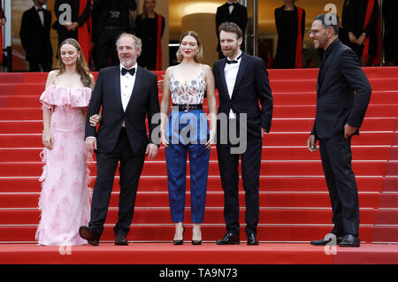 Sara Forestier, Arnaud Desplechin, Lea Seydoux, Antoine Reinartz und Roschdy Zem die Teilnahme an der "Roubaix, une Lumière/Oh Barmherzigkeit!" Premiere während der 72Nd Cannes Film Festival im Palais des Festivals am 22. Mai 2019 in Cannes, Frankreich | Verwendung weltweit Stockfoto