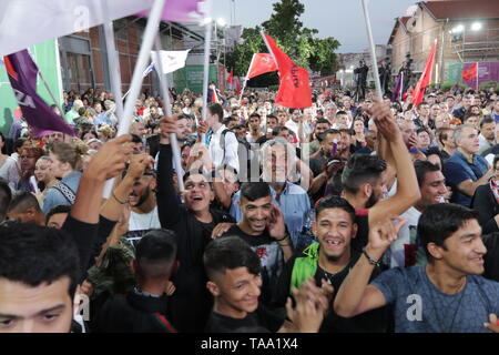 Thessaloniki, Griechenland, 22. Mai 2019. Unterstützer von SYRIZA Partei während einer Wahlkampfveranstaltung in Thessaloniki vor lokalen und europäischen Wahlen in Griechenland. Credit: Orhan Tsolak/Alamy leben Nachrichten Stockfoto