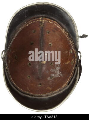 Schutzkleidung, Helme, Bayerische Helm Modell 1842 für montierte Buergerwehr (Home Guard), Interieur, Editorial-Use - Nur Stockfoto