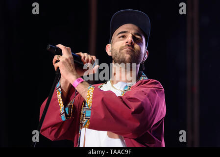 BARCELONA - 18. Mai: Nil Moliner (Sänger) führt im Konzert an Primavera Pop Festival am 18. Mai 2019 in Barcelona, Spanien. Stockfoto