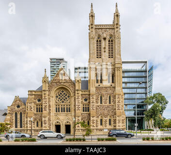 Die schöne Fassade der Kathedrale des heiligen Franz Xaver, Adelaide, Südaustralien Stockfoto