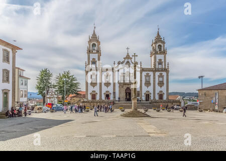 Viseu/Portugal - 04 16 2019: Blick auf die Fassade an der Kirche von Barmherzigkeit, Igreja da Misericordia, barocken Monument, Architektonisches Symbol für Stockfoto