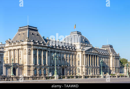 Allgemeine Ansicht der Hauptfassade der Königliche Palast von Brüssel, die offizielle Palast des Königs und der Königin der Belgier in Brüssel, Belgien. Stockfoto