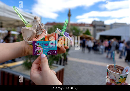 Szombathely, Ungarn - 05.23.2019: beste Eis 2019 Festival in Ungarn Szombathely auf der Karte 'Év fagylaltja 'Ice ceam des Jahres Stockfoto