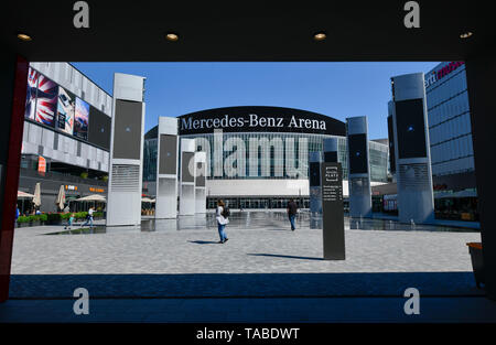 Mercedes-Benz Arena, Mercedes, Friedrich Grove, Berlin, Deutschland, Mercedes-Benz Arena, Mercedes-Platz, Friedrichshain, Deutschland Stockfoto