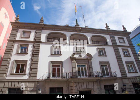 Las Palmas. Gran Canria, Spanien - 31. Dezember 2017. Ansicht der Bank von Spanien Fassade (Banco de Espania) Stockfoto